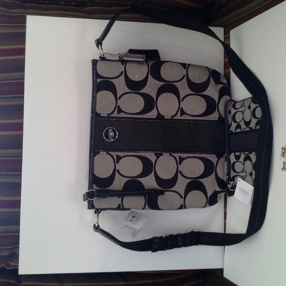 Coach metallic stripe duffle with wristlet - Picture 1 of 1