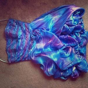 Sassy yet classy cocktail dress.