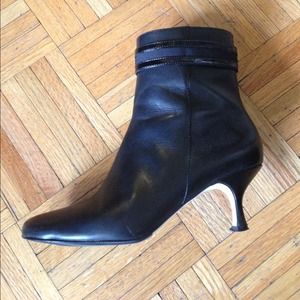 Tahari kitten heel booties