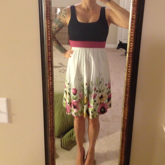 🌷Sold In Bundle🎀 - Picture 4 of 4