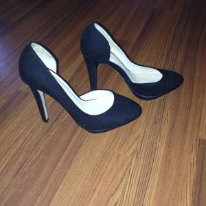 Zara size 37 black suede heels
