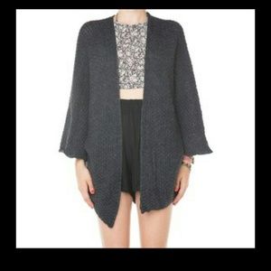 Brandy Melville Voltaire (wool)