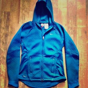 NIKE Fit Jacket