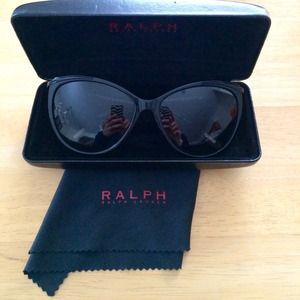🎀Reduced🎀 Ralph Lauren cat eye sunglasses