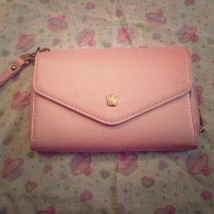 pink cellphone wallet