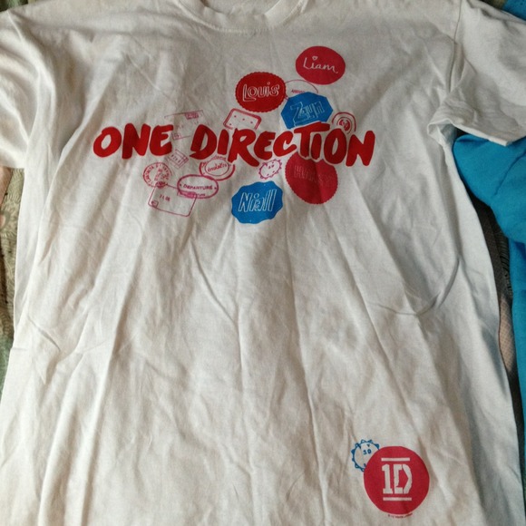 One direction limited edition t shirt