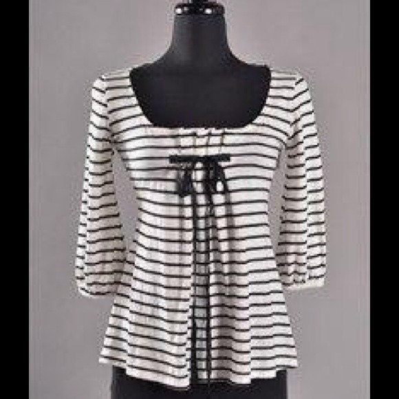 Brand New Purple Stripe Top w/ Bow Accent - Picture 2 of 2