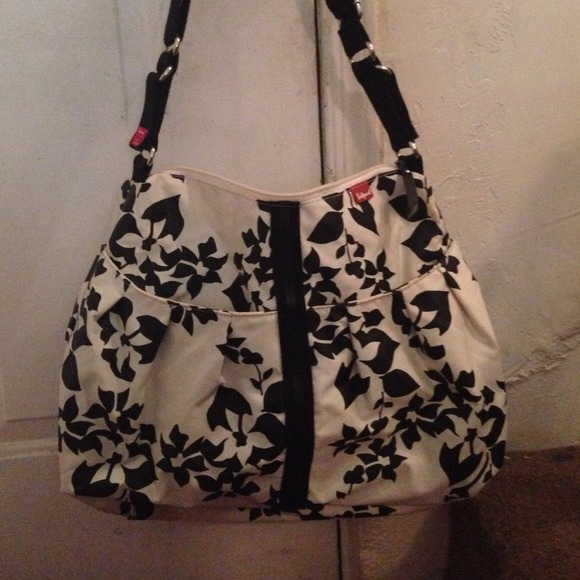 Babymel Amanda black & white diaper bag