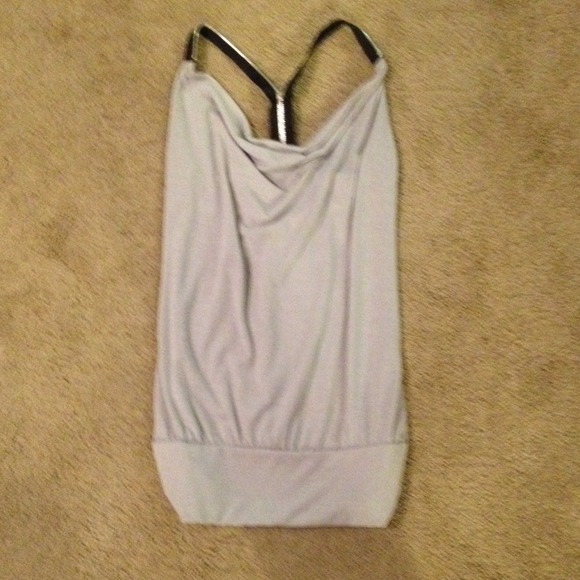 Zippered back tank top