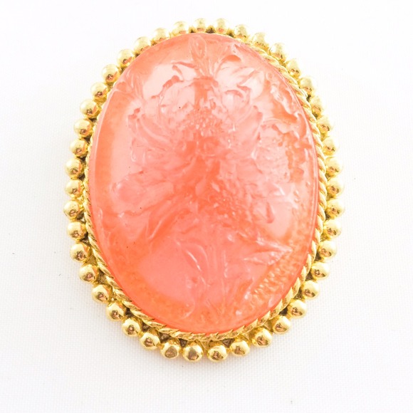 Vintage Plastic Rose Cameo Brooch Pin