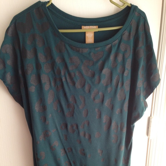 Teal / Dark green top - Picture 1 of 2