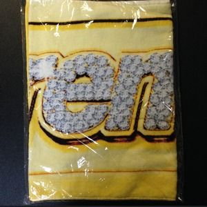 Brand New Supreme towel released summer 2011