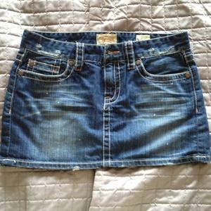 Jimmy Z Denim Skirt 5/6 distressed