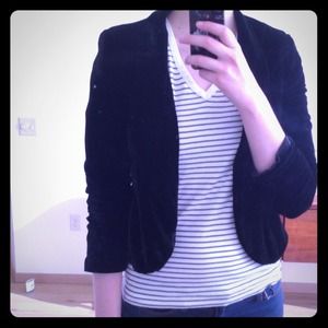 Cropped black velvet blazer