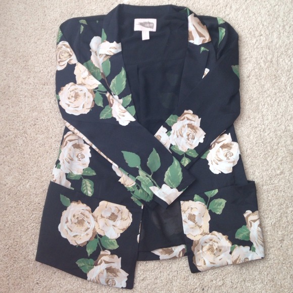 📍SOLD📍Soft blazer