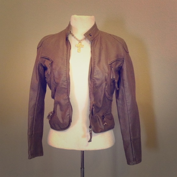 🎉REDUCED🎉 faux leather moto jacket Never worn!!