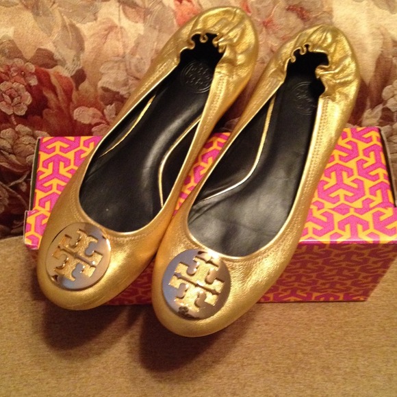 Authentic - Tory Burch Flats - Picture 2 of 4