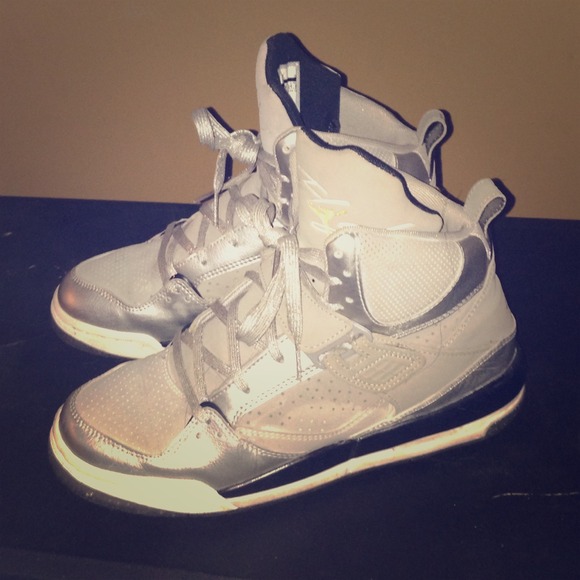 Flight 45 max silver gold Jordan's 6.5