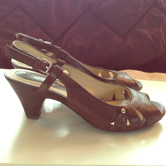 ✨Bundled✨ Brown low heels