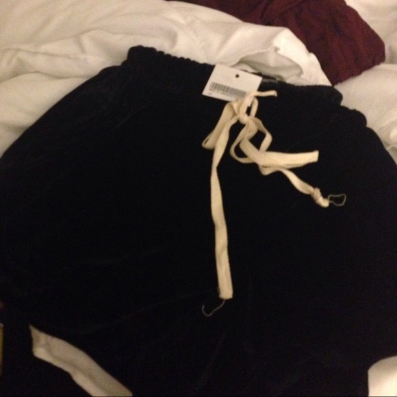 black velvet vodi shorts