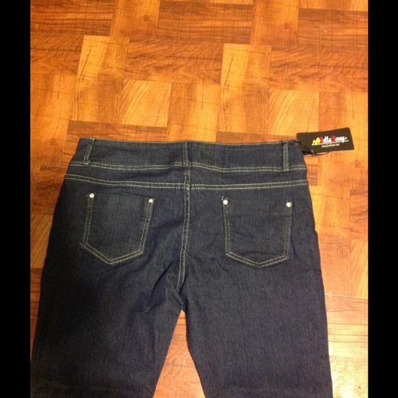 Brand New Dark Denim Skinny Jeans - Picture 2 of 2