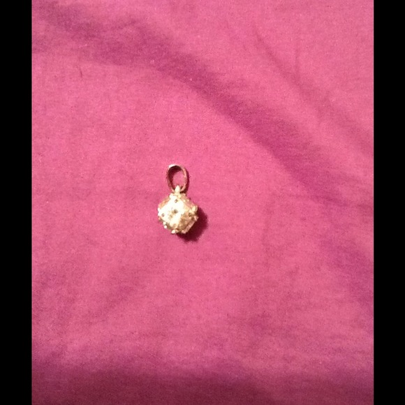 NWOT CRYSTAL BALL PENDANT