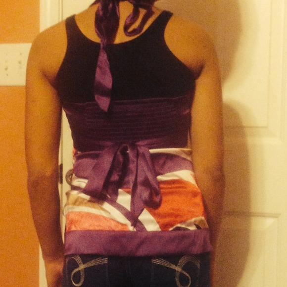 Top - Picture 2 of 2