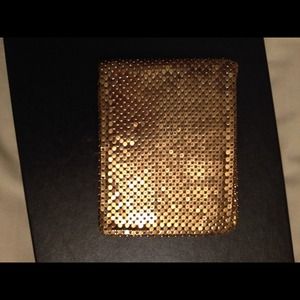 HOLD - @jadasmom Whiting & Davis wallet & blue top