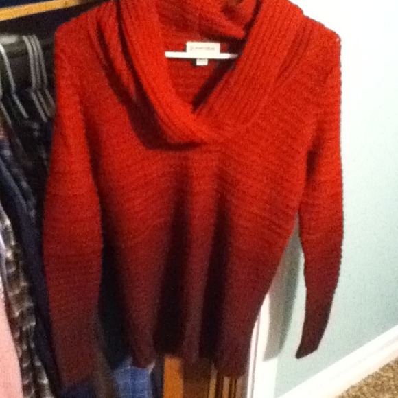 Red ombré cowl neck sweater