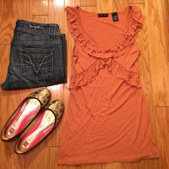🎯SOLD🎯New York & Co Sleeveless Top
