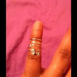 ****BUNDLE******ADJUSTABLE TOE RINGS (2)