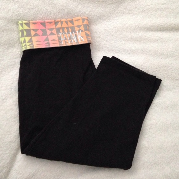 PINK crop yoga pants!!