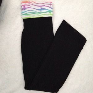 🚫RESERVED🚫PINK long boot cut yoga pants!