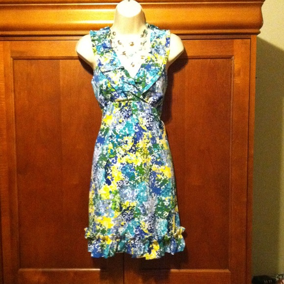 Adorable little Summer dress! 🌷☀️🎀