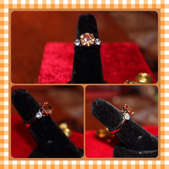 Morganite and CZ ring silver plated🌟3/$15🌟 - Picture 2 of 2