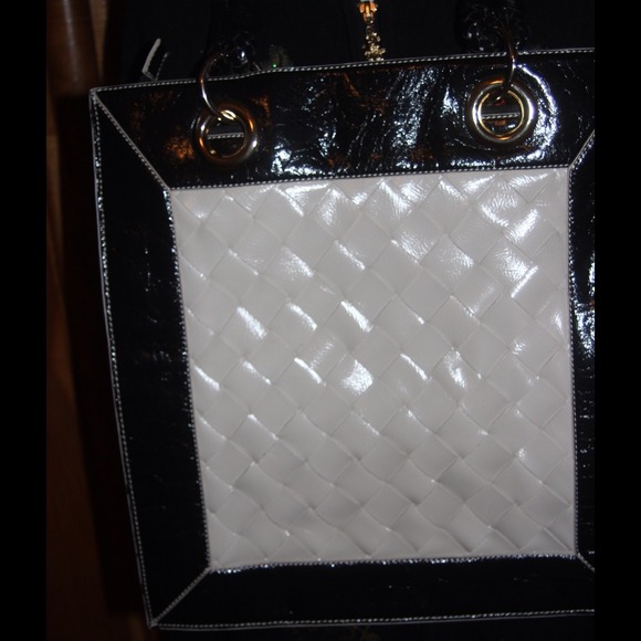 DONATED - Picture 2 of 4