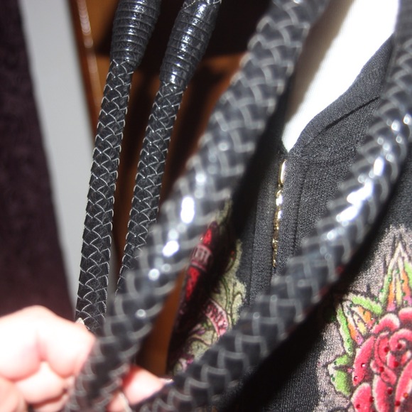 DONATED - Picture 3 of 4