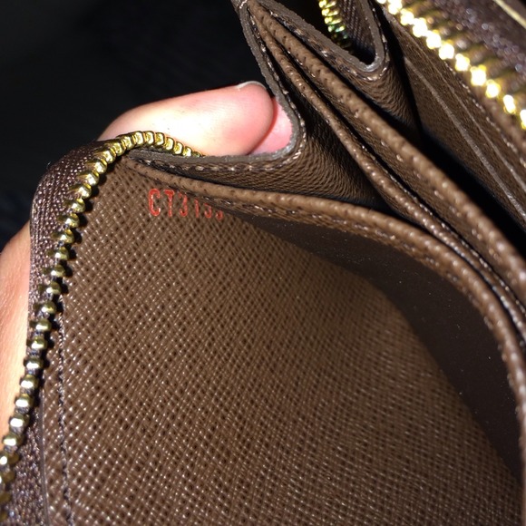 More pics of authentic lv zippy wallet