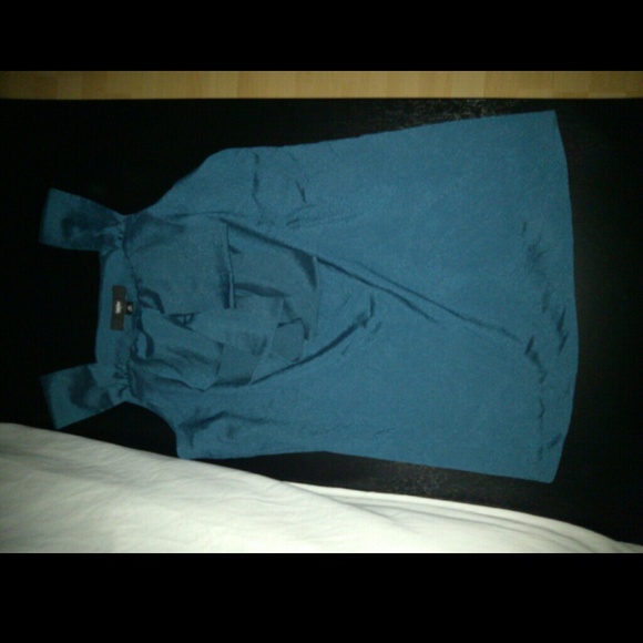 Blue bow top - Picture 2 of 2