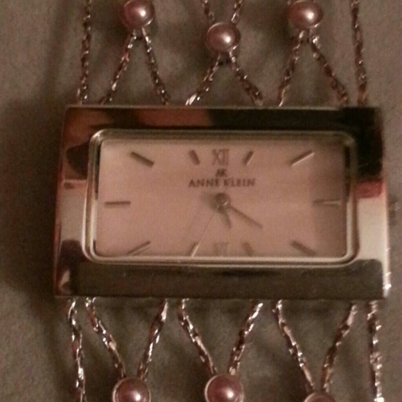 Very Beautiful AK Watch - Picture 1 of 3