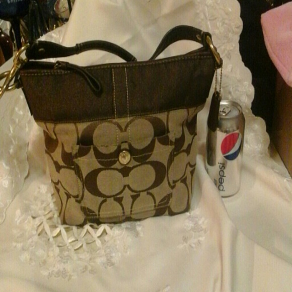 Extra pics for size reference - Picture 2 of 4