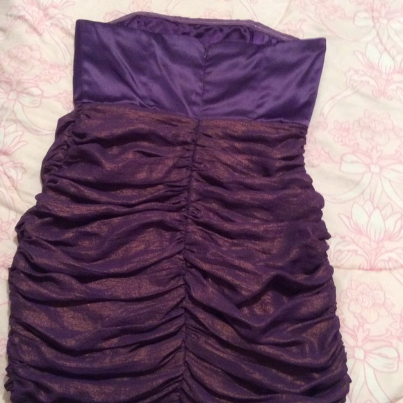 Dress - Picture 2 of 3