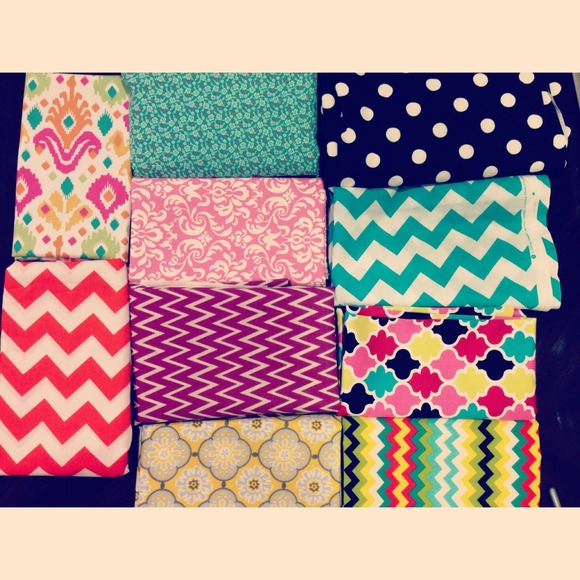 Monogrammed Pocket Tees! - Picture 2 of 4