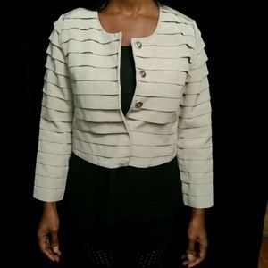 H&M TREND pleated crop jacket Grey Size 8