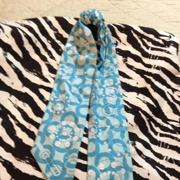 coach scarf   BUNDLED     SOLD