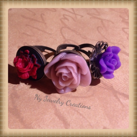 (SOLD) Vintage inspired rings - Picture 1 of 1