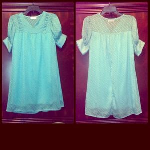 Dahila Teal Dress in new condition SZ S-M