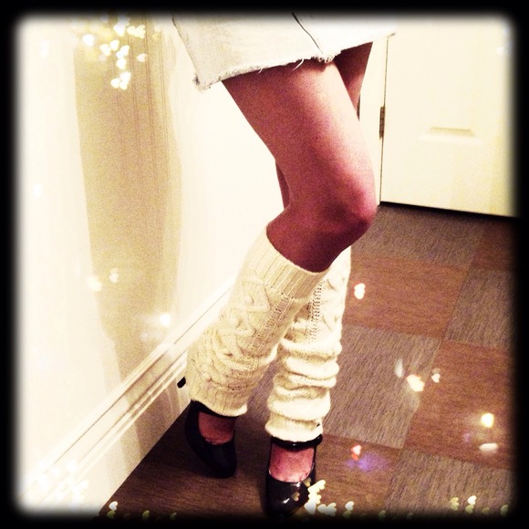 ❌Sold❌💌Hollister leg warmers💌 - Picture 4 of 4