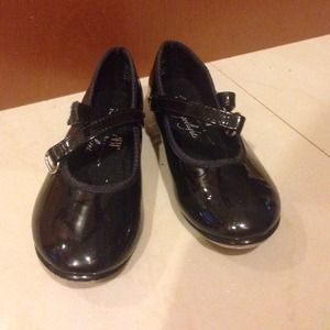 Toddler girls tap shoes ABT 7.5
