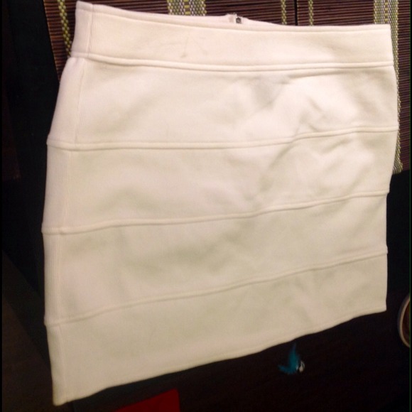 New York & Company Dresses & Skirts - White New York & Company Skirt